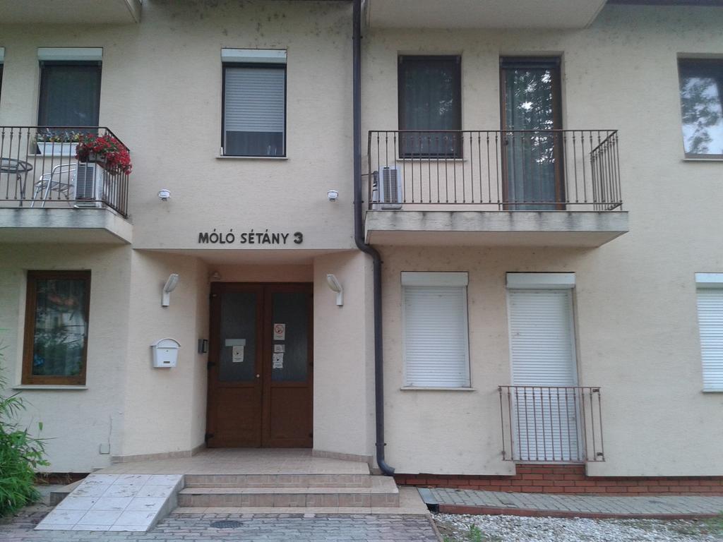 Park Setany Apartman Balatonlelle Ngoại thất bức ảnh
