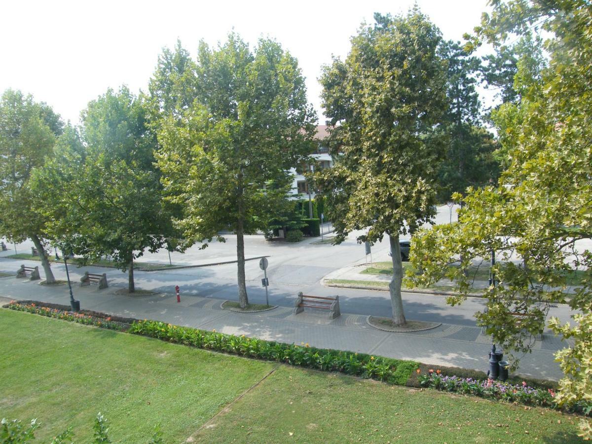 Park Setany Apartman Balatonlelle Ngoại thất bức ảnh